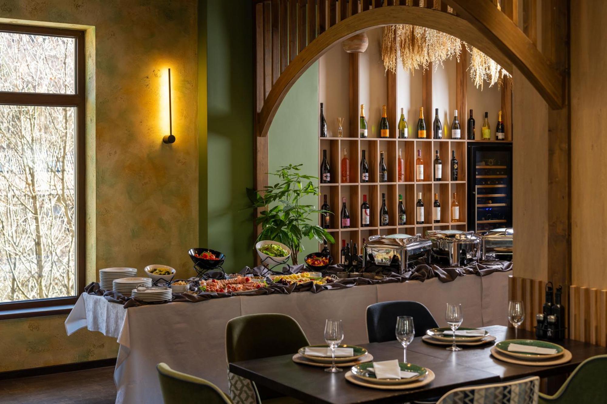 Hotel Valedor Boutique & Spa Szászbuda Kültér fotó
