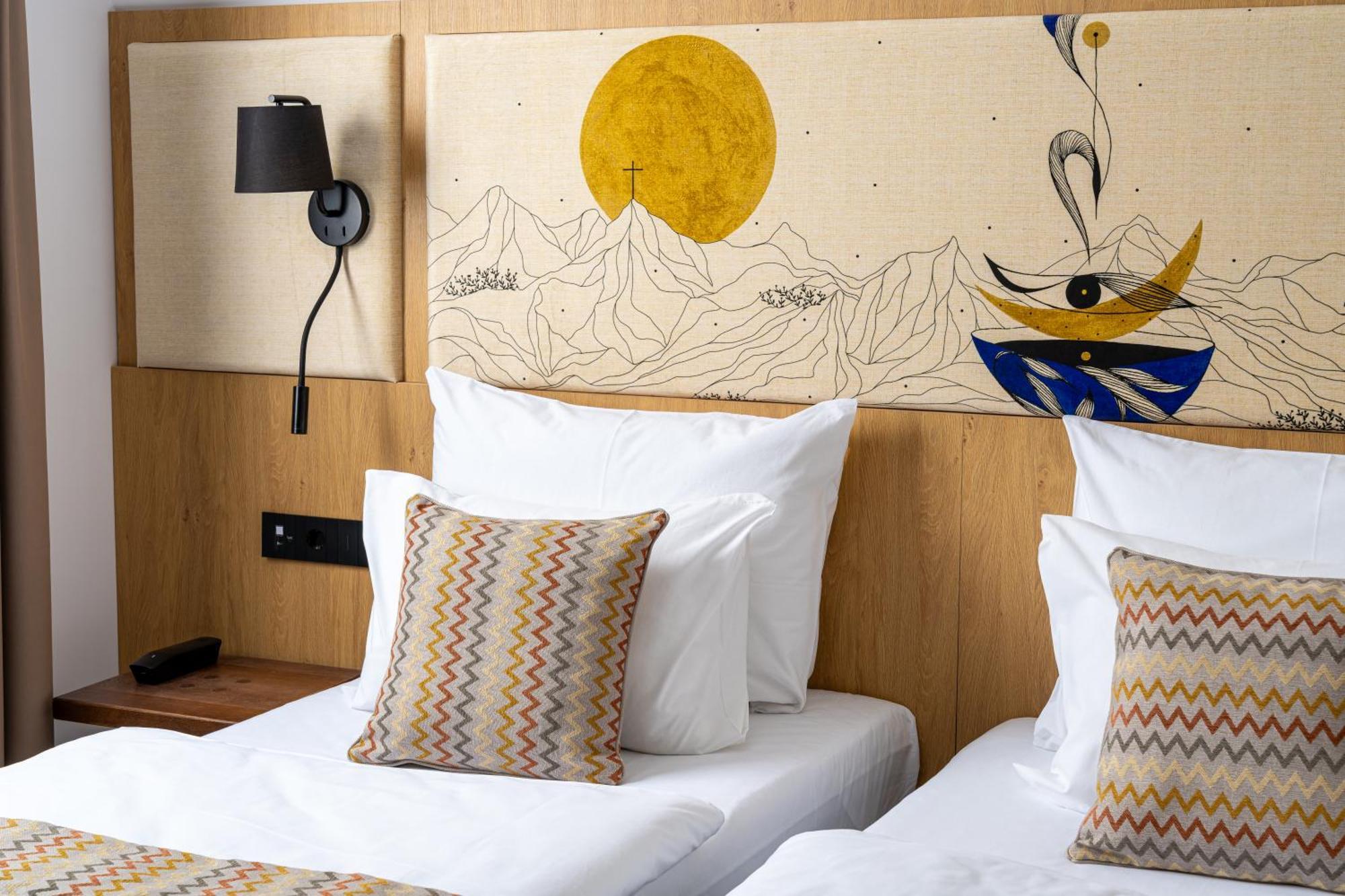 Hotel Valedor Boutique & Spa Szászbuda Kültér fotó